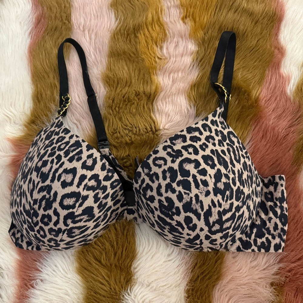 🖤Love by Victoria’s Secret Push-Up Plunge Bra – Cheetah Print | Size 38C